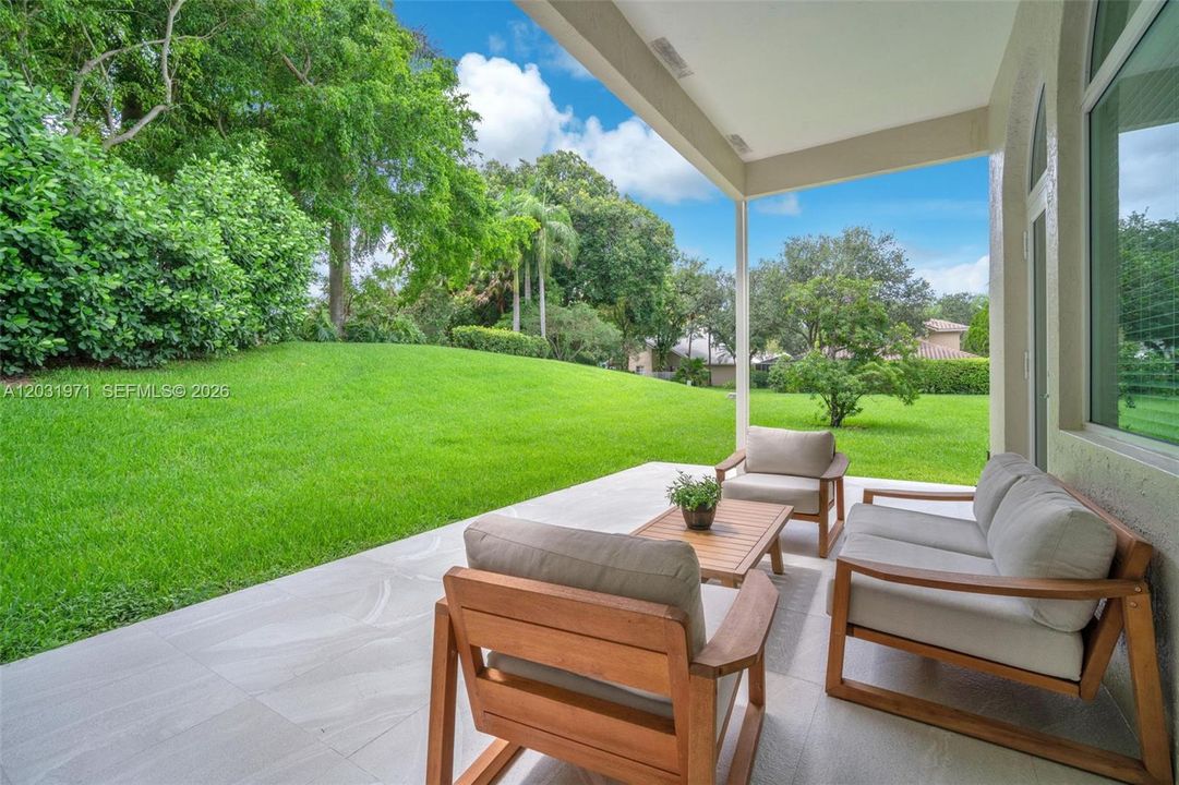 For Rent: $5,500 (3 beds, 2 baths, 2328 Square Feet)