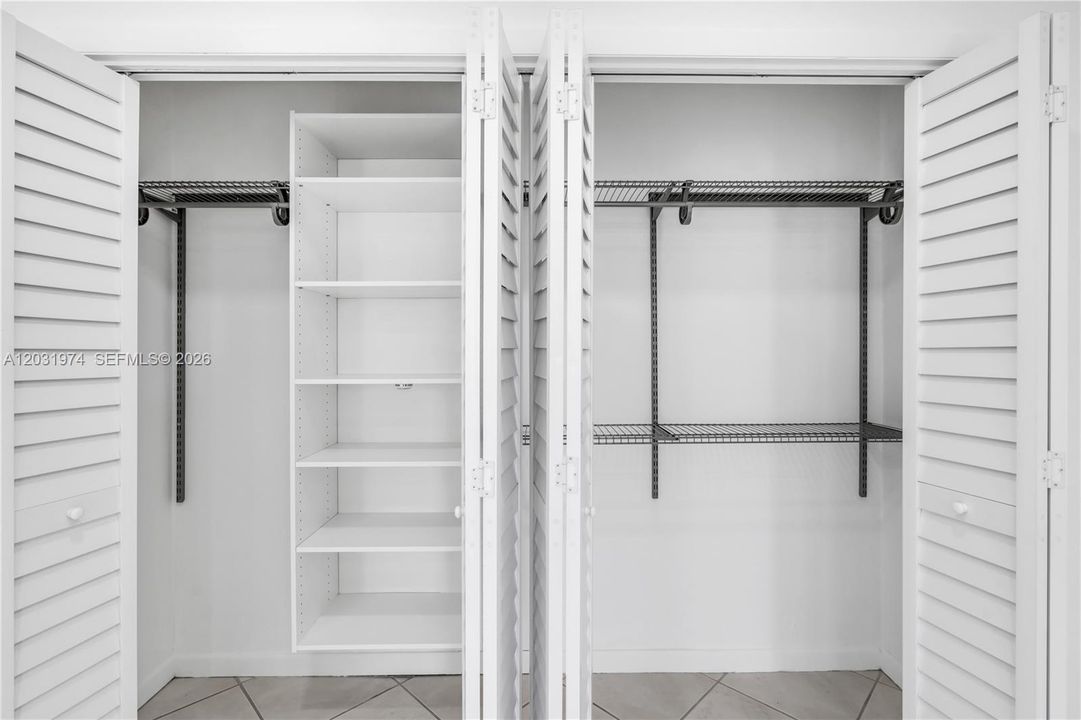 closet 1