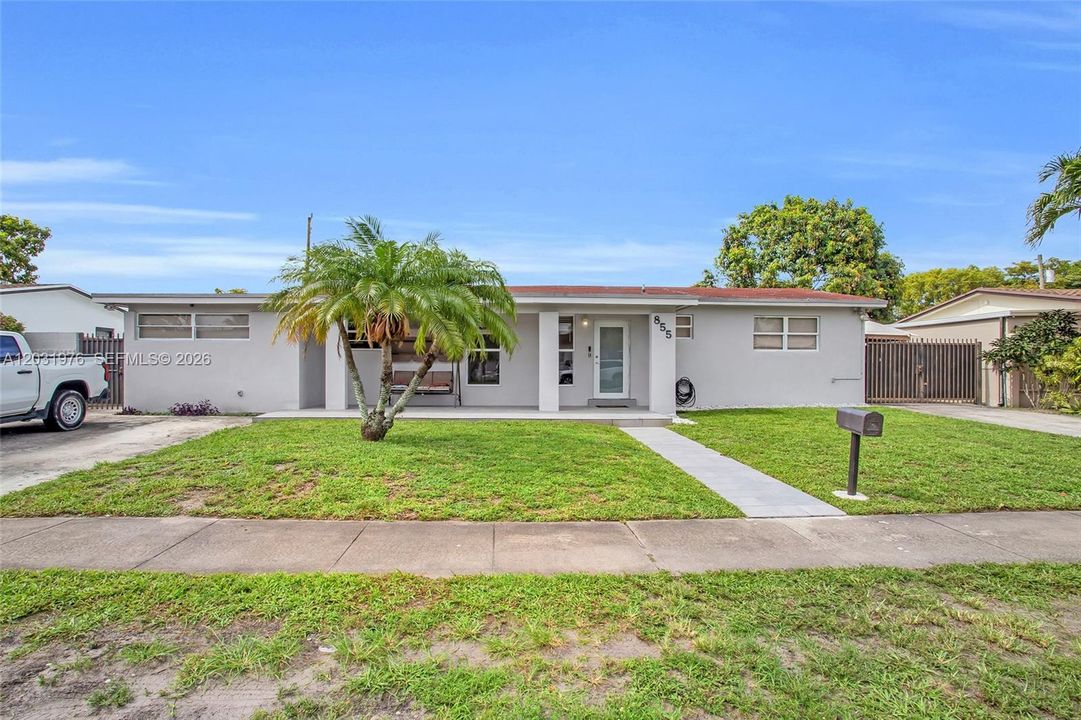 For Sale: $849,000 (3 beds, 2 baths, 2238 Square Feet)
