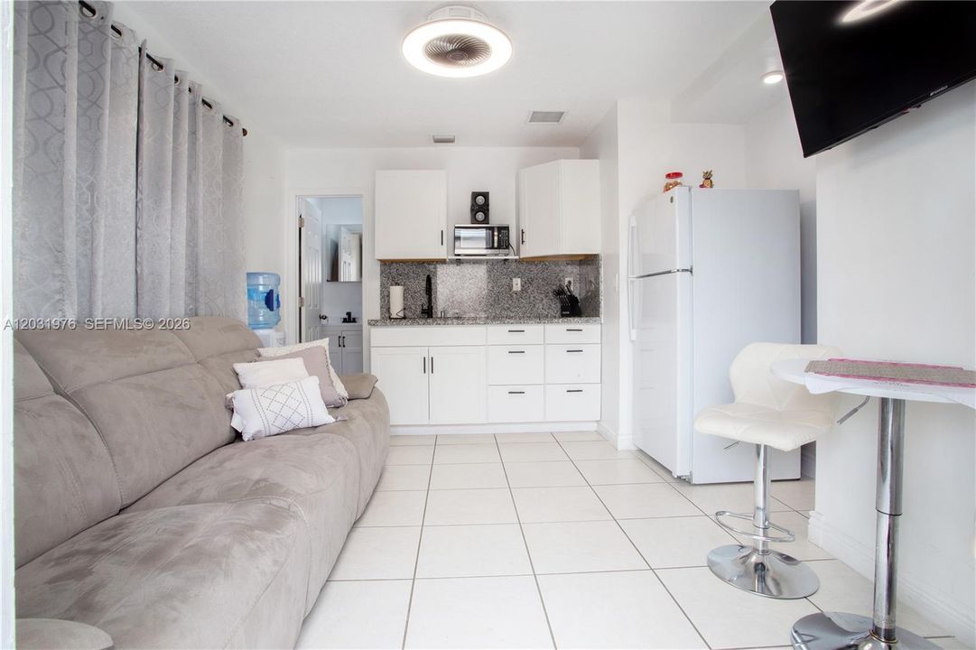 For Sale: $849,000 (3 beds, 2 baths, 2238 Square Feet)
