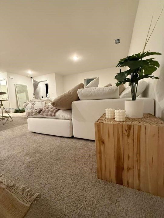 En Renta: $3,090 (3 camas, 2 baños, 1230 Pies cuadrados)
