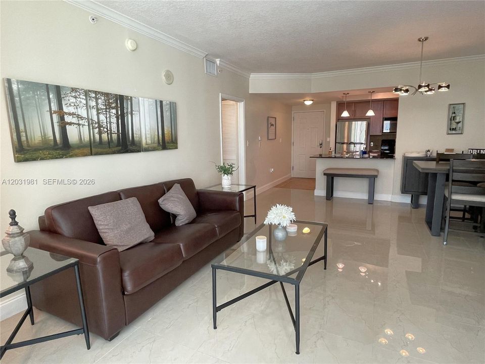 For Rent: $2,800 (1 beds, 1 baths, 792 Square Feet)