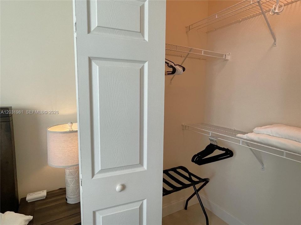 For Rent: $2,800 (1 beds, 1 baths, 792 Square Feet)