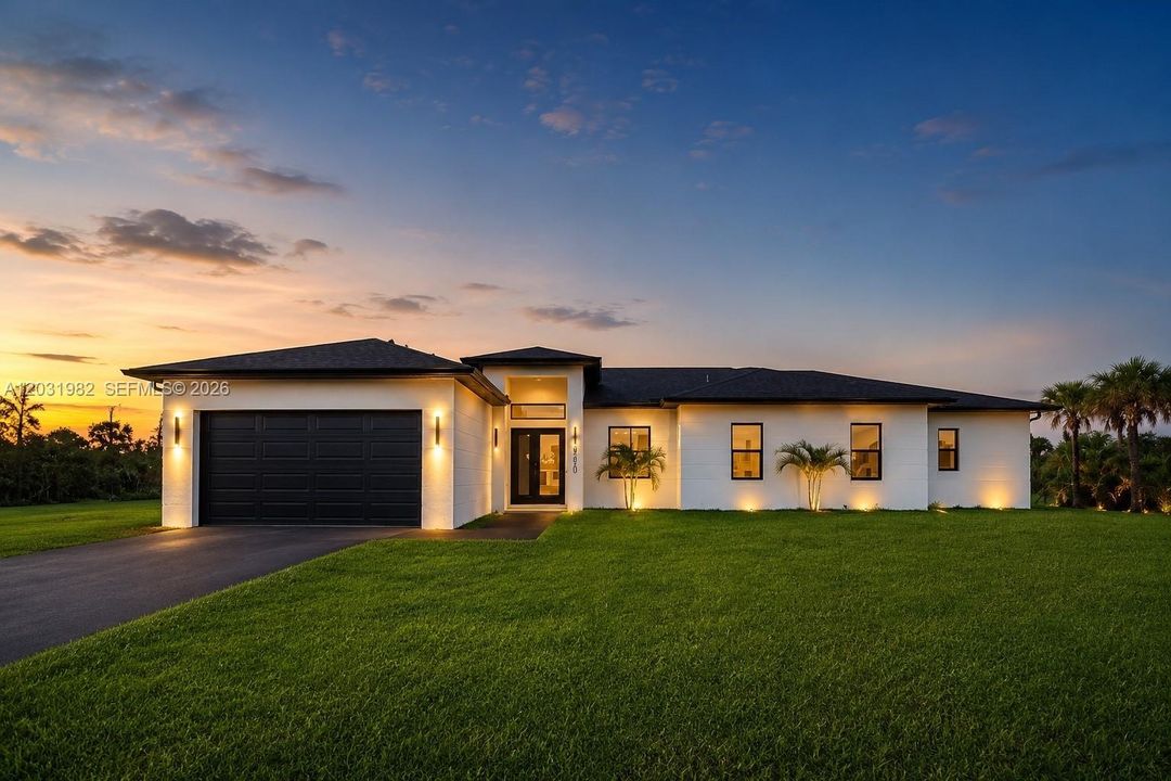 For Sale: $749,000 (3 beds, 3 baths, 2301 Square Feet)