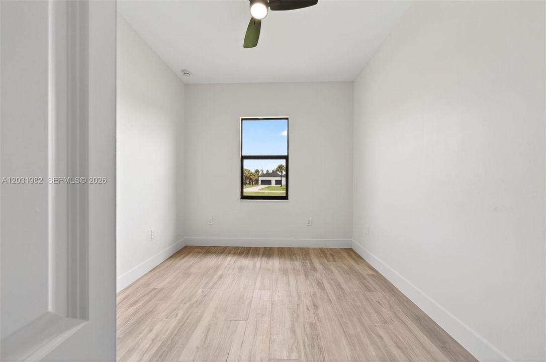 For Sale: $749,000 (3 beds, 3 baths, 2301 Square Feet)
