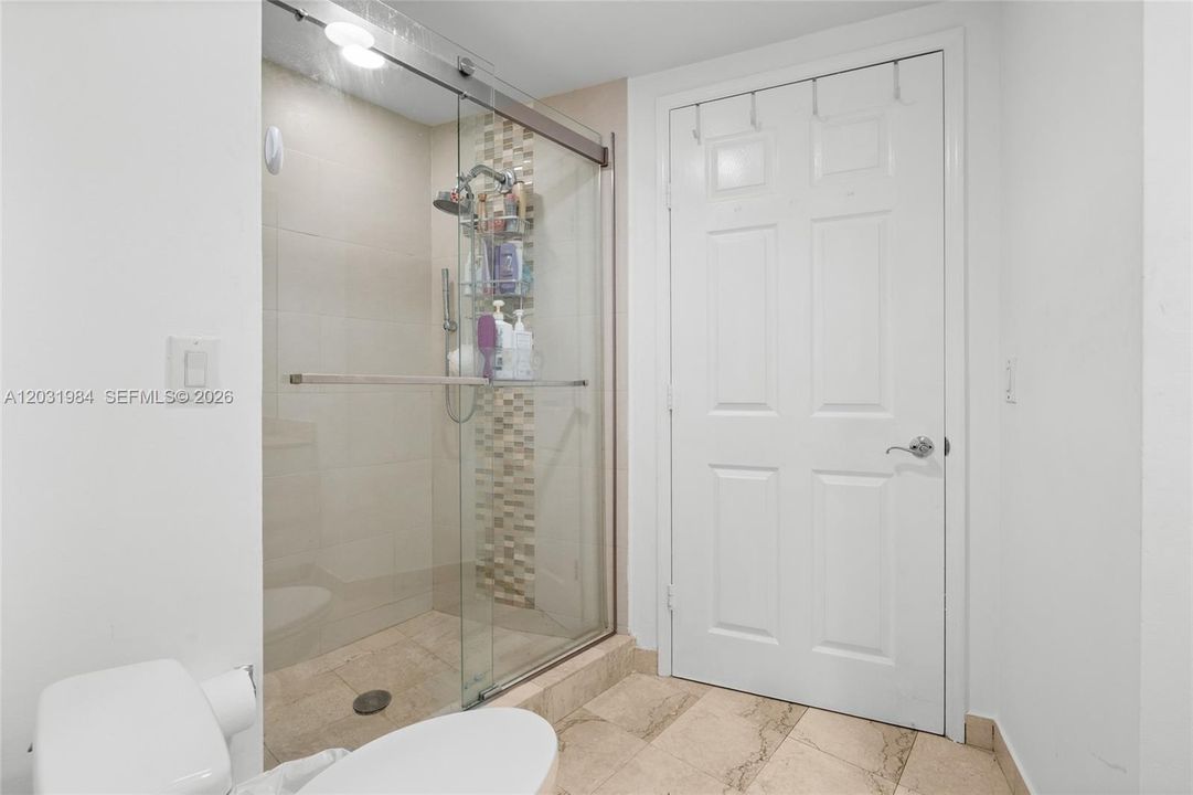For Sale: $1,150,000 (3 beds, 2 baths, 0 Square Feet)