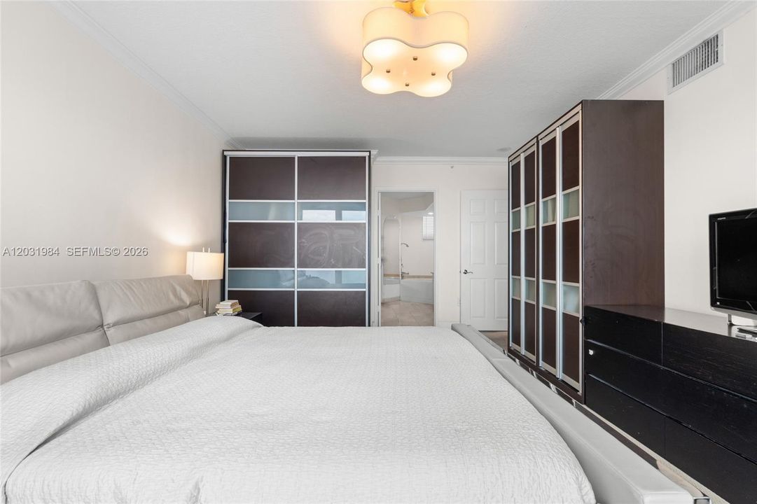 For Sale: $1,150,000 (3 beds, 2 baths, 0 Square Feet)