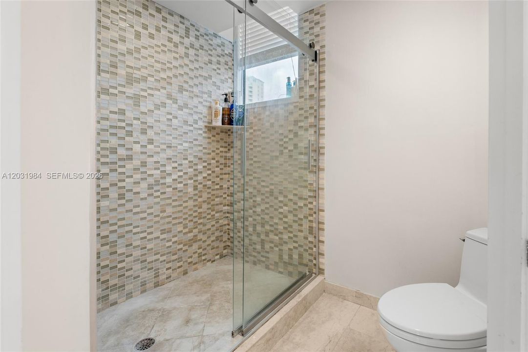 For Sale: $1,150,000 (3 beds, 2 baths, 0 Square Feet)