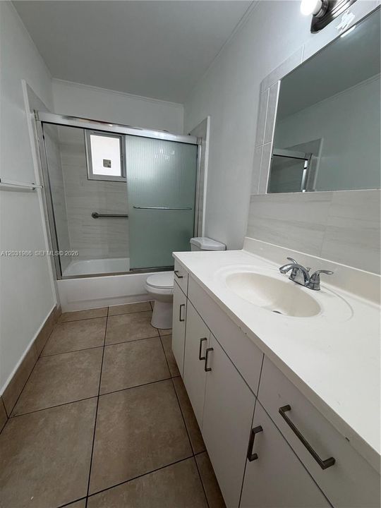 For Rent: $2,200 (2 beds, 1 baths, 2315 Square Feet)