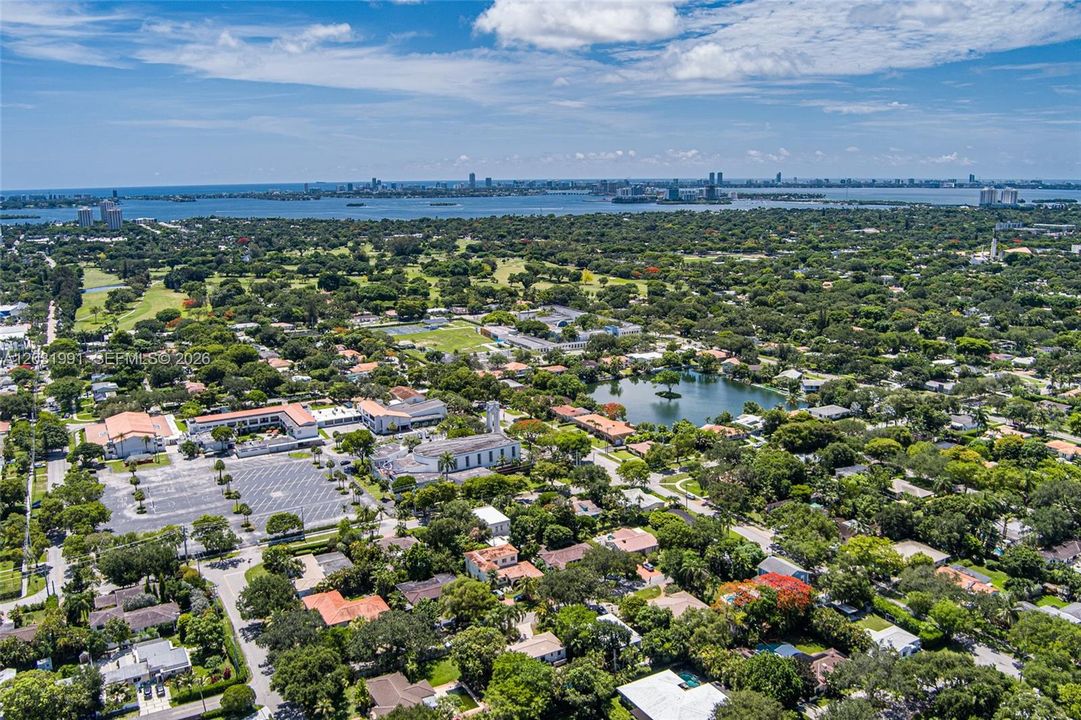 For Sale: $1,290,000 (3 beds, 2 baths, 1252 Square Feet)