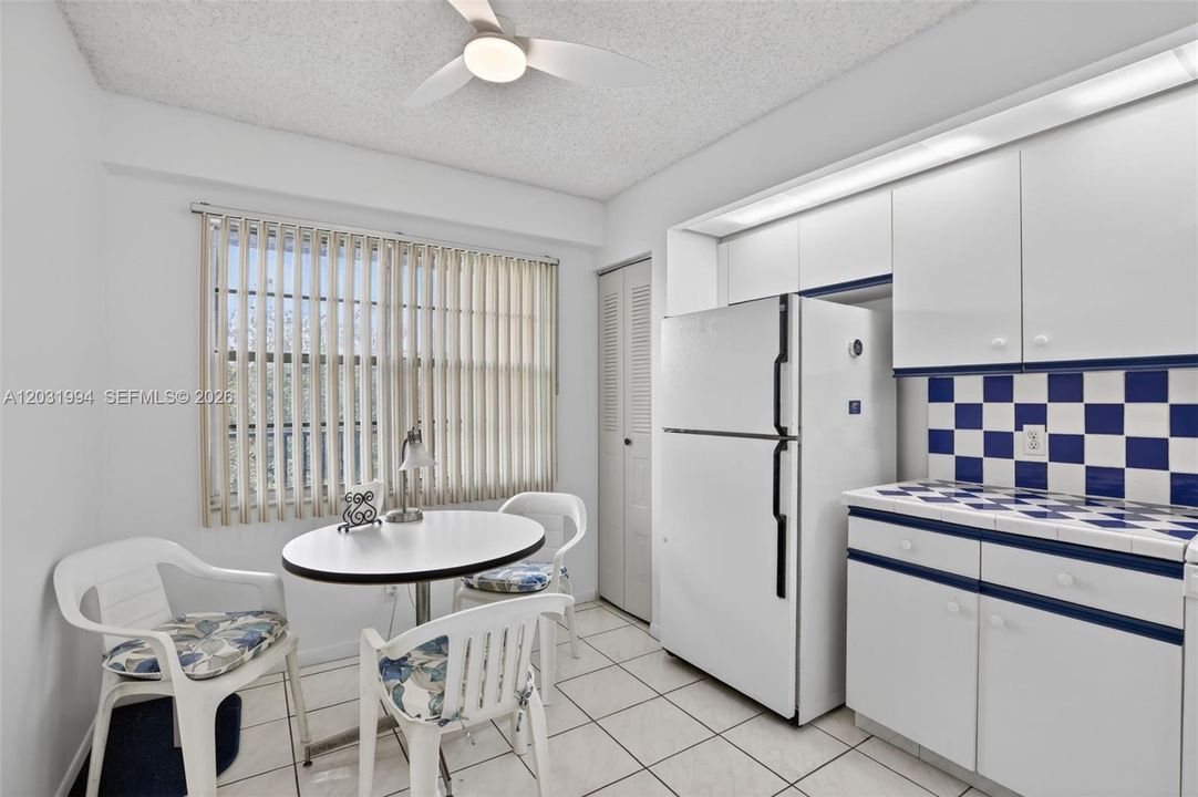 For Sale: $179,900 (2 beds, 2 baths, 1192 Square Feet)