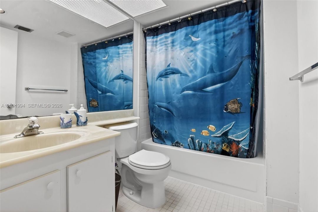 For Sale: $179,900 (2 beds, 2 baths, 1192 Square Feet)