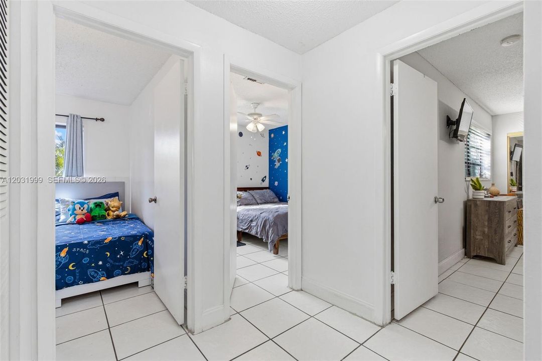 For Sale: $520,000 (3 beds, 2 baths, 1234 Square Feet)
