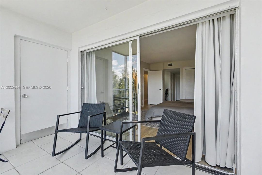 В аренду: $1,895 (1 спален, 1 ванн, 852 Квадратных фут)