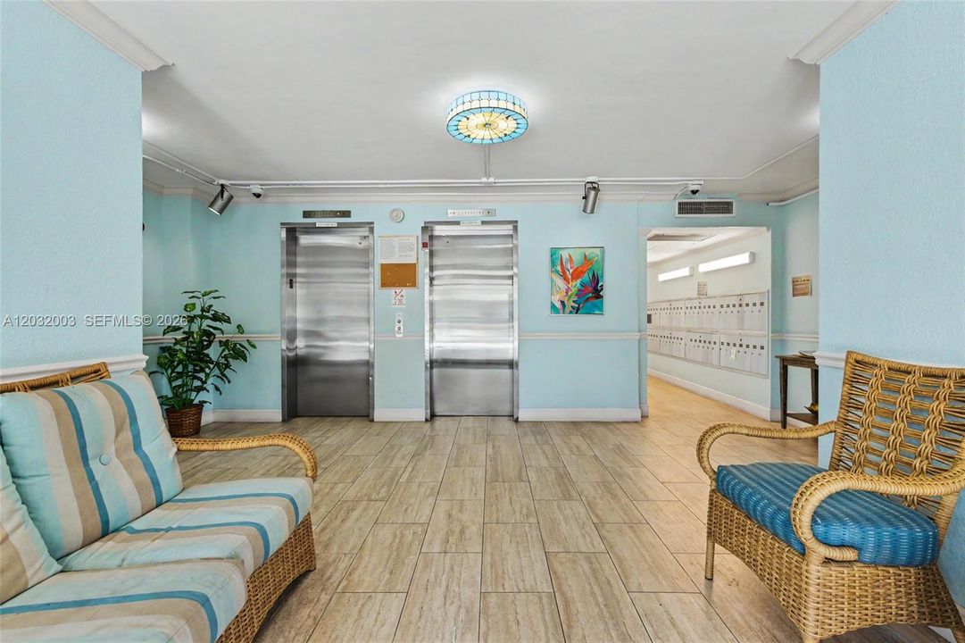 В аренду: $1,895 (1 спален, 1 ванн, 852 Квадратных фут)