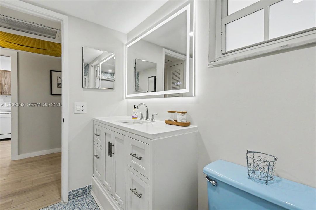 В аренду: $1,895 (1 спален, 1 ванн, 852 Квадратных фут)