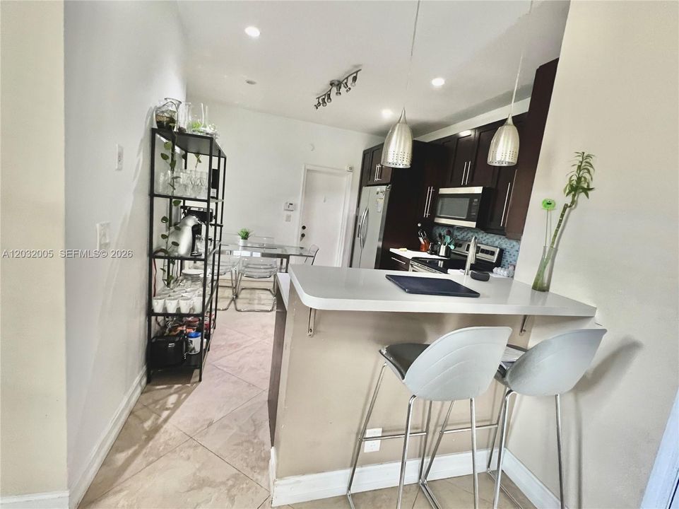 En Renta: $3,650 (4 camas, 2 baños, 1737 Pies cuadrados)