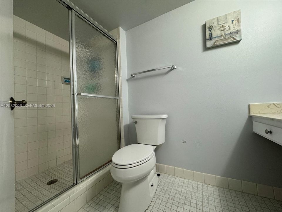 For Sale: $359,000 (3 beds, 2 baths, 1707 Square Feet)