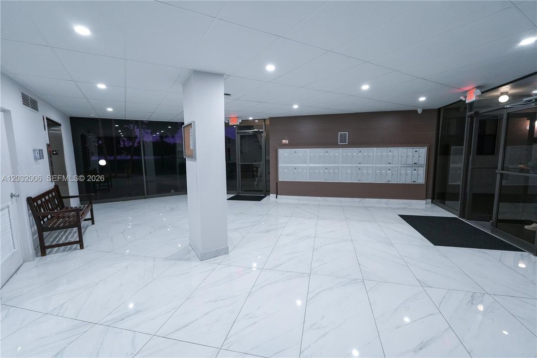 For Sale: $359,000 (3 beds, 2 baths, 1707 Square Feet)