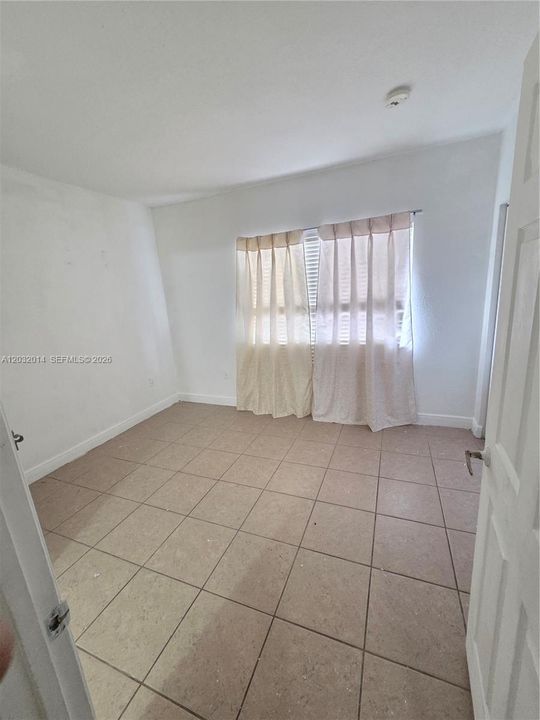 En Venta: $340,000 (2 camas, 2 baños, 940 Pies cuadrados)
