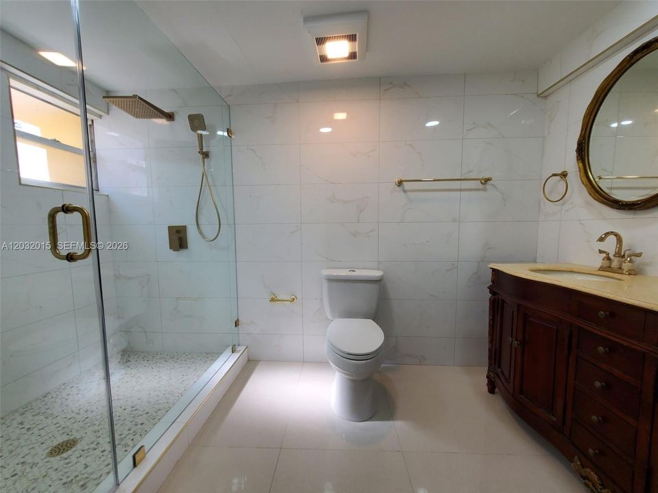 For Rent: $3,000 (3 beds, 2 baths, 1682 Square Feet)