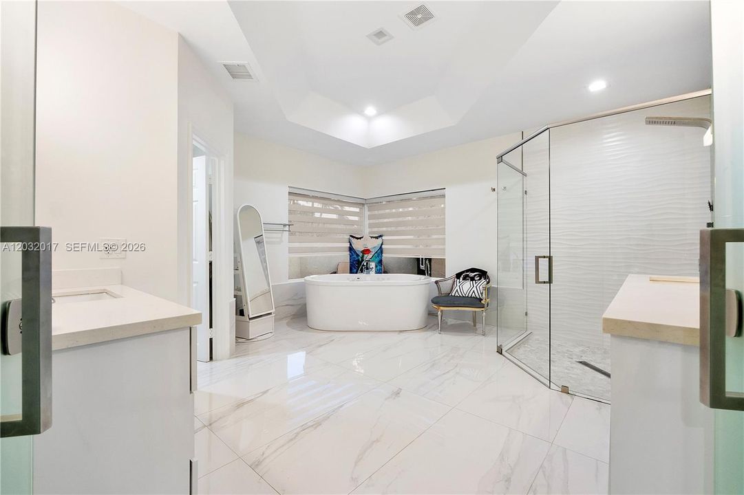 Jacuzzi spa/ soaking tub