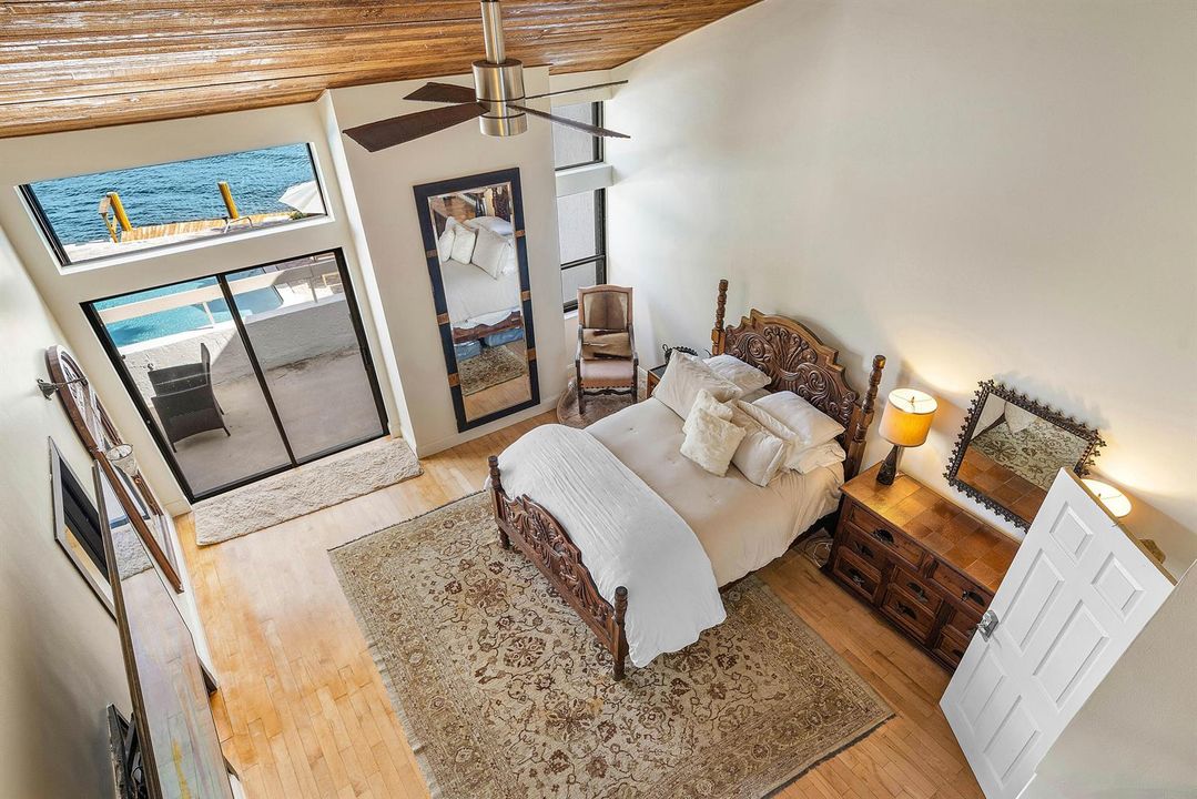 16 - Master Bedroom