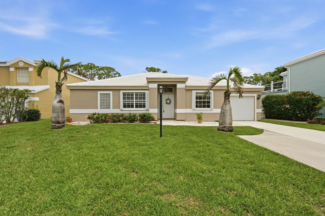 9205 SE Woods End Pl. Jupiter 33469