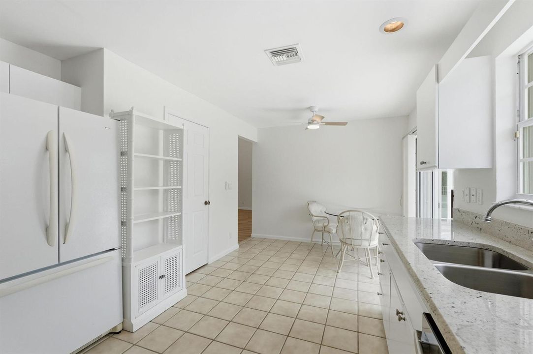 9205 SE Woods End Pl. Jupiter 33469
