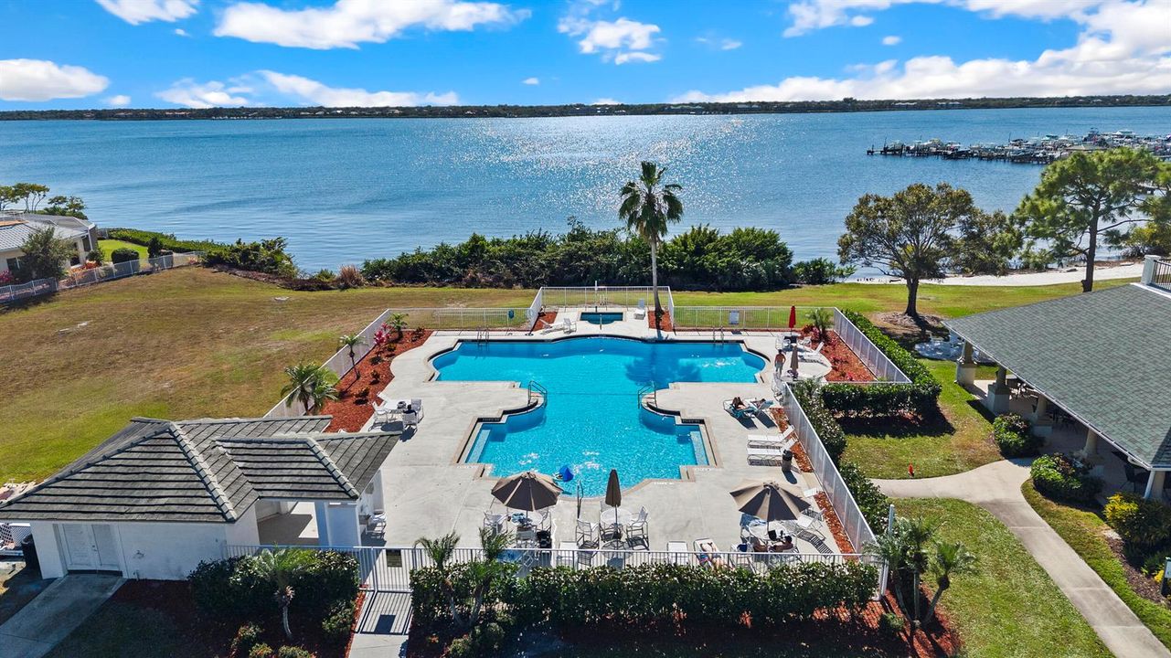 34_psl - santa lucia river club (pool)