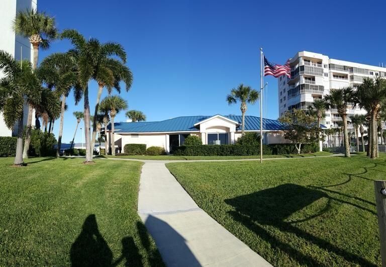 Marina Club House