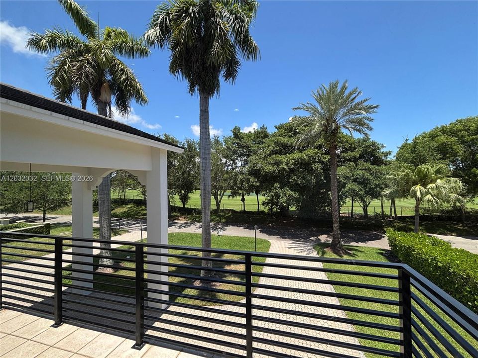 For Rent: $17,750 (5 beds, 4 baths, 4675 Square Feet)
