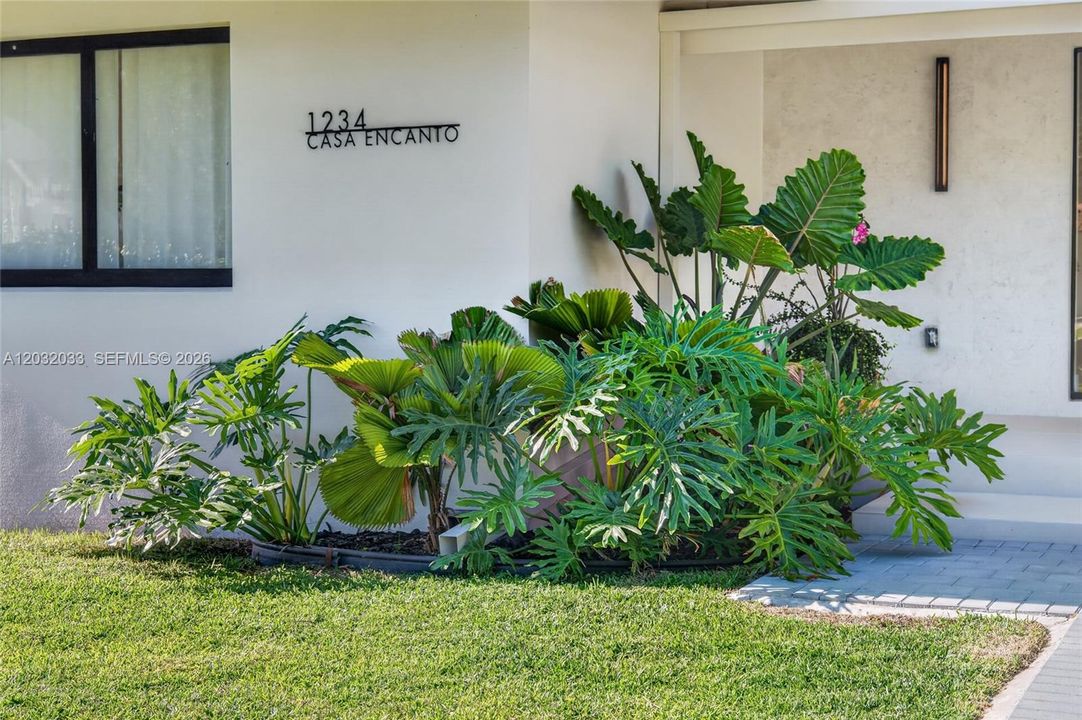 For Rent: $29,500 (6 beds, 6 baths, 4010 Square Feet)