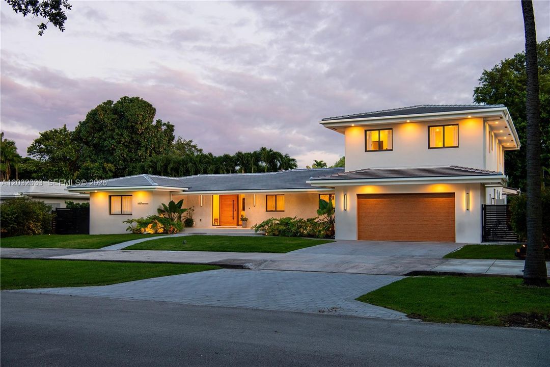 For Rent: $29,500 (6 beds, 6 baths, 4010 Square Feet)