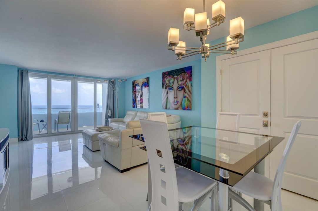 Living/Dining Room