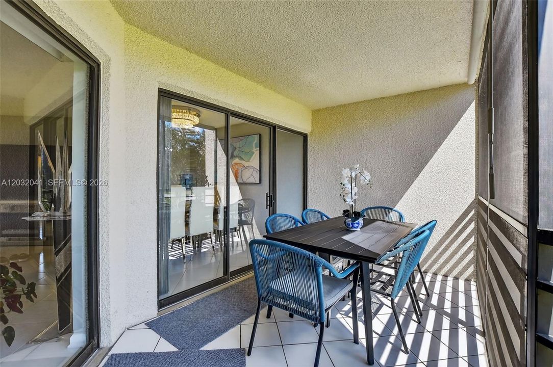 For Sale: $379,000 (3 beds, 2 baths, 1597 Square Feet)