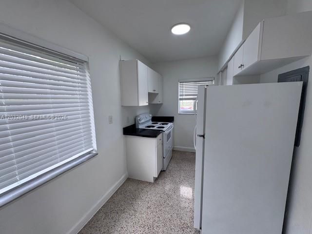 For Rent: $2,000 (1 beds, 1 baths, 575 Square Feet)