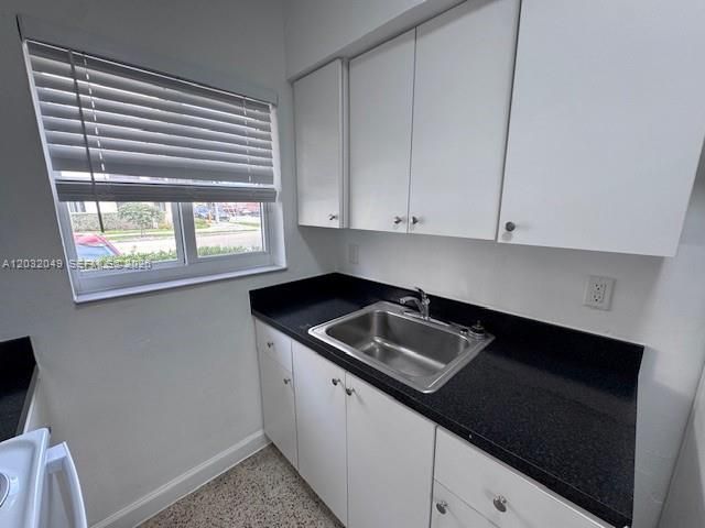 For Rent: $2,000 (1 beds, 1 baths, 575 Square Feet)