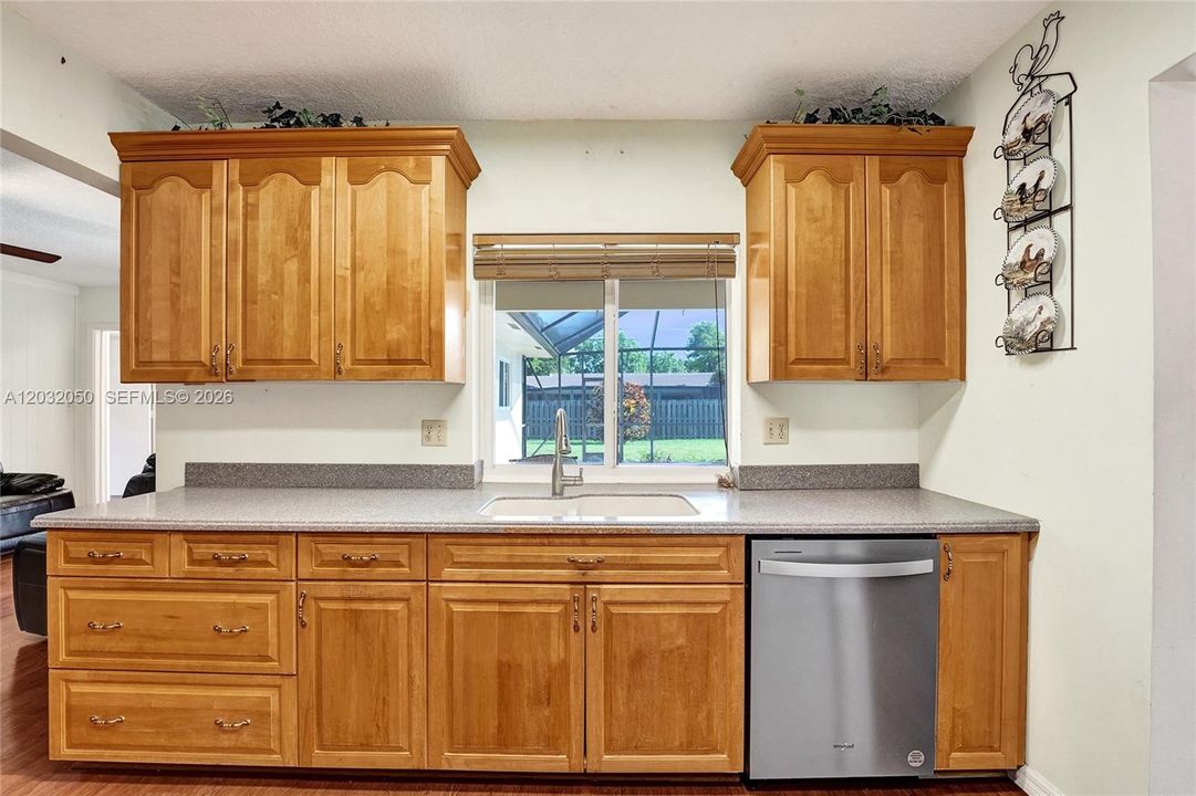 For Sale: $765,000 (4 beds, 2 baths, 1992 Square Feet)