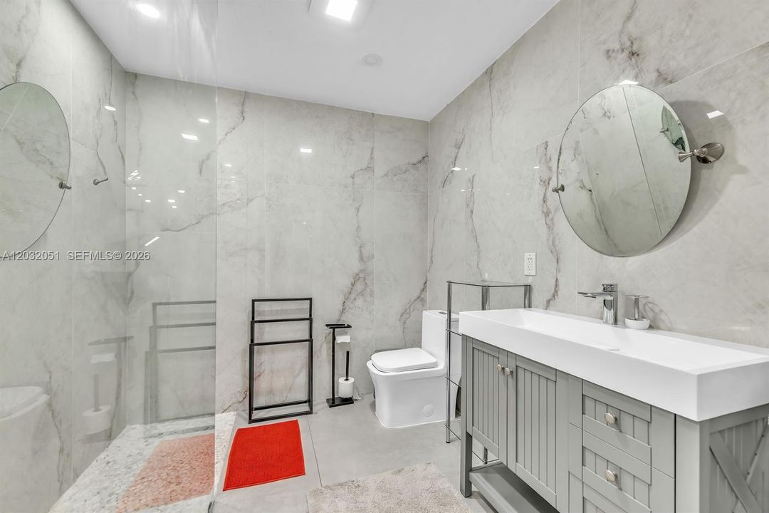 В аренду: $8,900 (5 спален, 2 ванн, 2510 Квадратных фут)