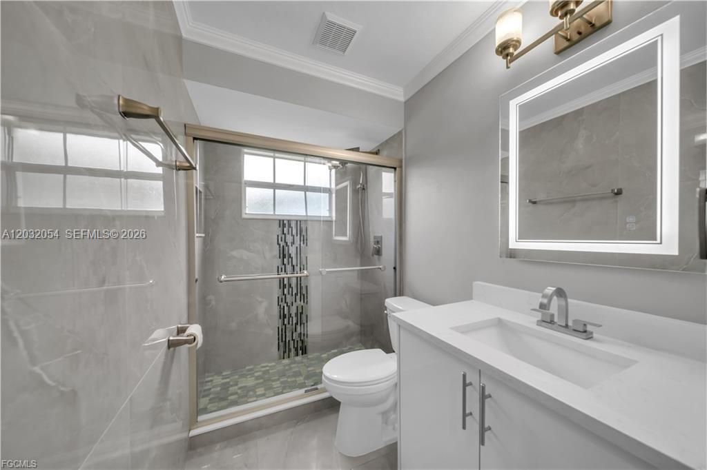 For Sale: $349,000 (3 beds, 2 baths, 1840 Square Feet)