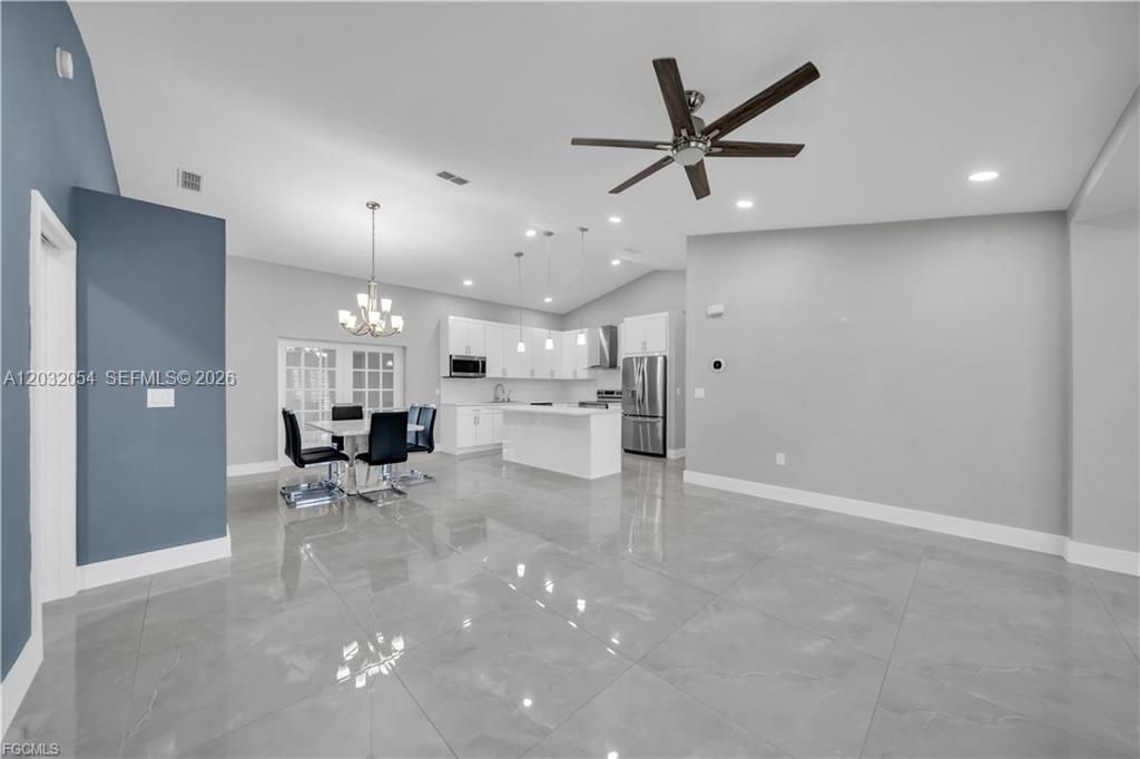 For Sale: $349,000 (3 beds, 2 baths, 1840 Square Feet)