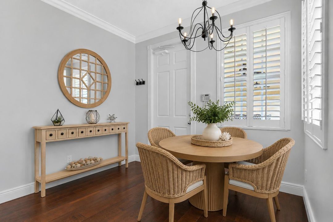 virtually staged breakfast nook