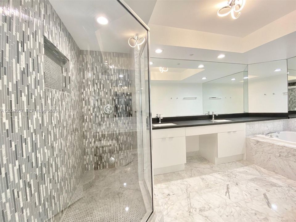 For Sale: $859,500 (2 beds, 2 baths, 1530 Square Feet)