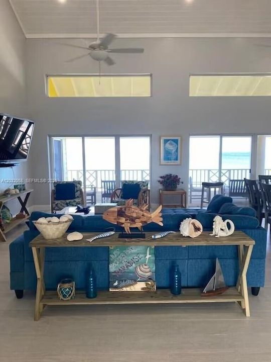 En Venta: $2,700,000 (5 camas, 3 baños, 0 Pies cuadrados)