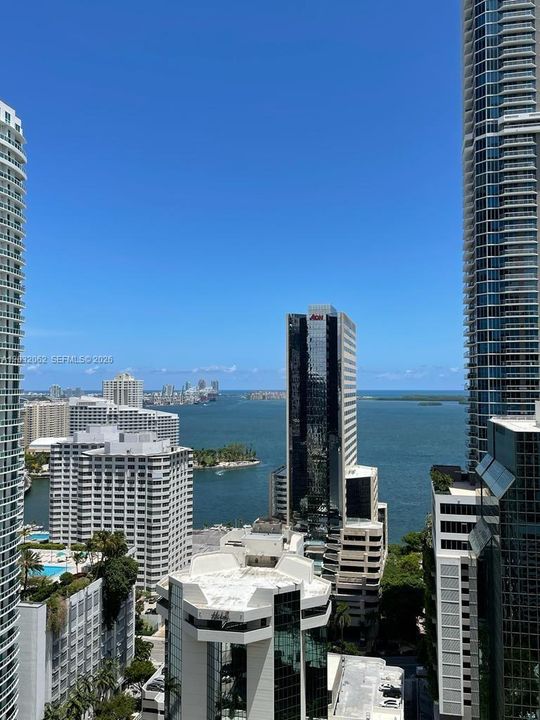 For Rent: $7,100 (2 beds, 3 baths, 1325 Square Feet)