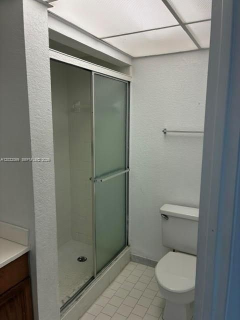 For Rent: $2,000 (2 beds, 2 baths, 949 Square Feet)