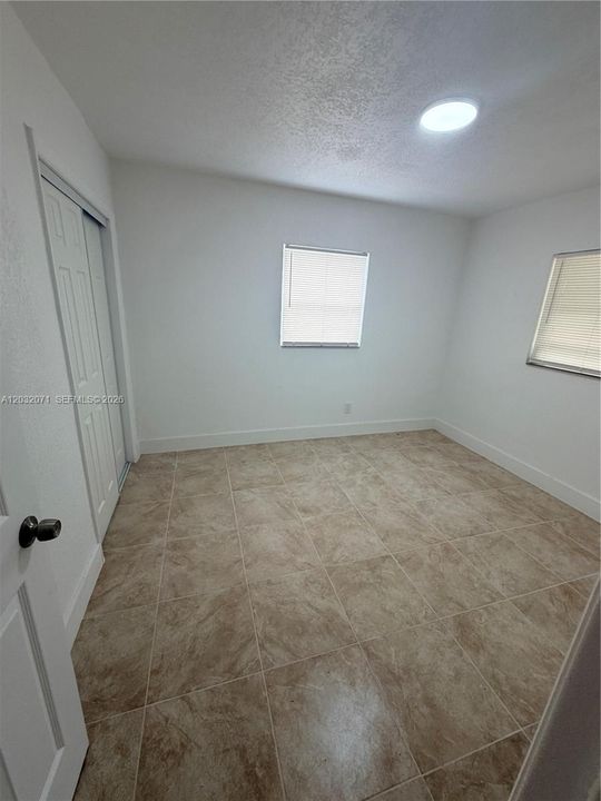 For Rent: $2,800 (3 beds, 2 baths, 1014 Square Feet)