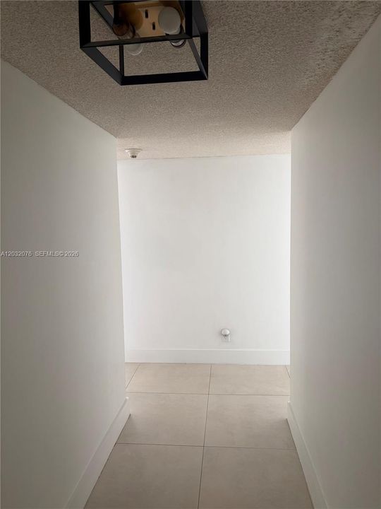 For Rent: $4,200 (2 beds, 2 baths, 1335 Square Feet)