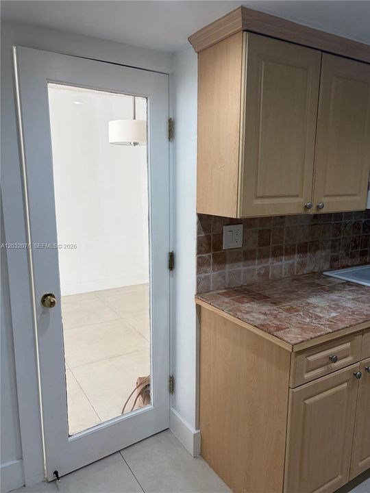 For Rent: $4,200 (2 beds, 2 baths, 1335 Square Feet)